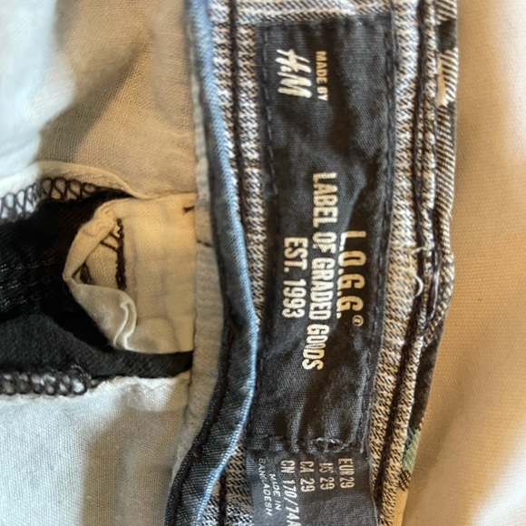 H&M shorts like new - Picture 3 of 3